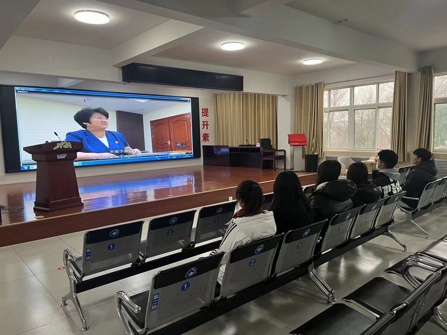 澳门人威尼斯官网山东中医药大学健康学院“郁过添情”团队开展回乡看齐鲁特色活动(图1)