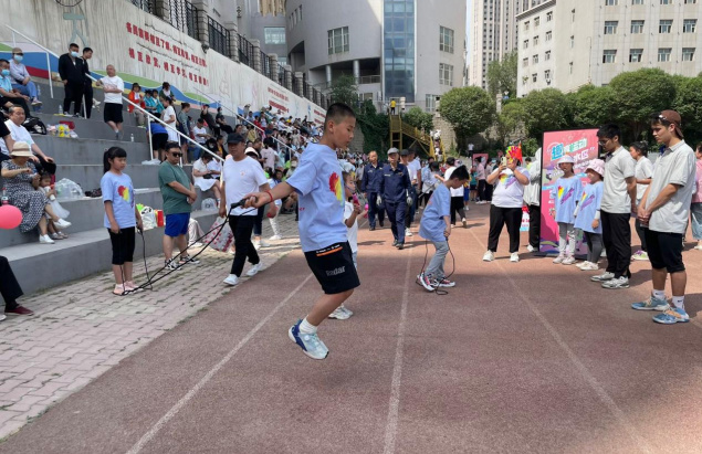 澳门人·威尼斯“hi”动夏日！水磨沟区举办首届趣味运动会(图9)