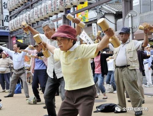 日本最大的营销骗局为了卖健身器材制造了每天一万步神话(图6)